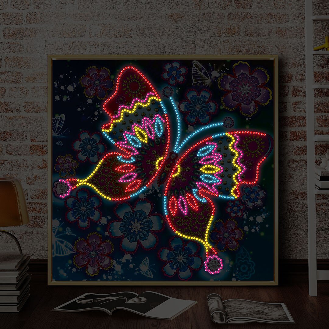 5D Luminous Diamond Painting Butterfly Night Animal Kits for Adults Kids Glow in The Dark Beads Diamond Art Painting Pictures
