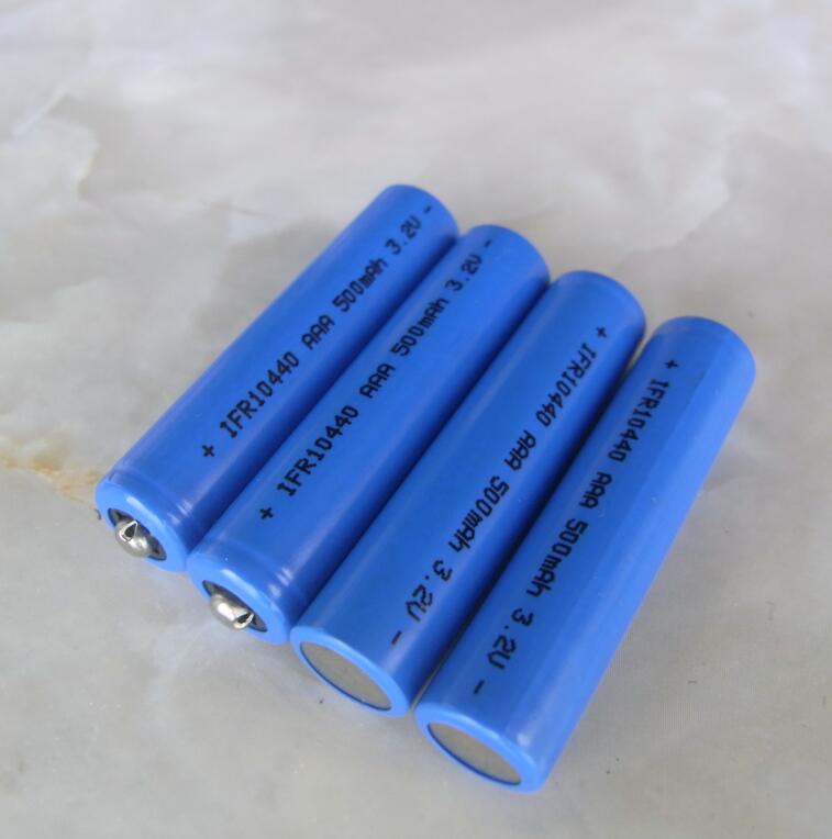 4 STÜCKE IFR 3,2 v 10440 LiFePo4 akku 500mah AAA Lithium-ionen-zelle + 4 stücke gefälschte batterie für Digital kamera spielzeug