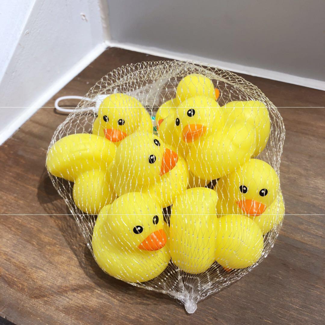 Small Animal Play with Water Squeezed Called Water Spray Toys Children Baby Animal Tangjiao Cartoon Vin: Small Yellow Duck 10 Pieces