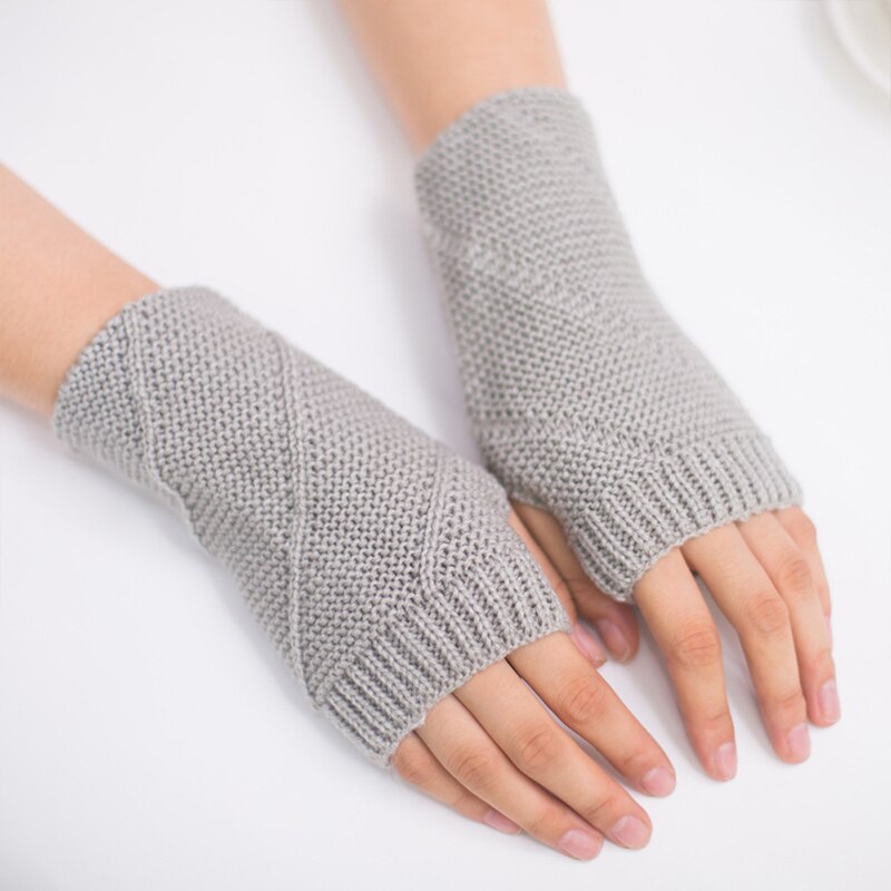 Femme mignon couleur unie gants doux au Crochet à tricoter épais hiver gants sans doigts demi doigt facile à taper gants extensibles: Gris clair