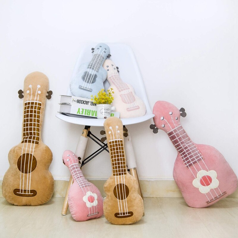 Simulation créative guitare en peluche jouets décoration de la maison bébé apaiser poupée doux oreiller coussin d'anniversaire