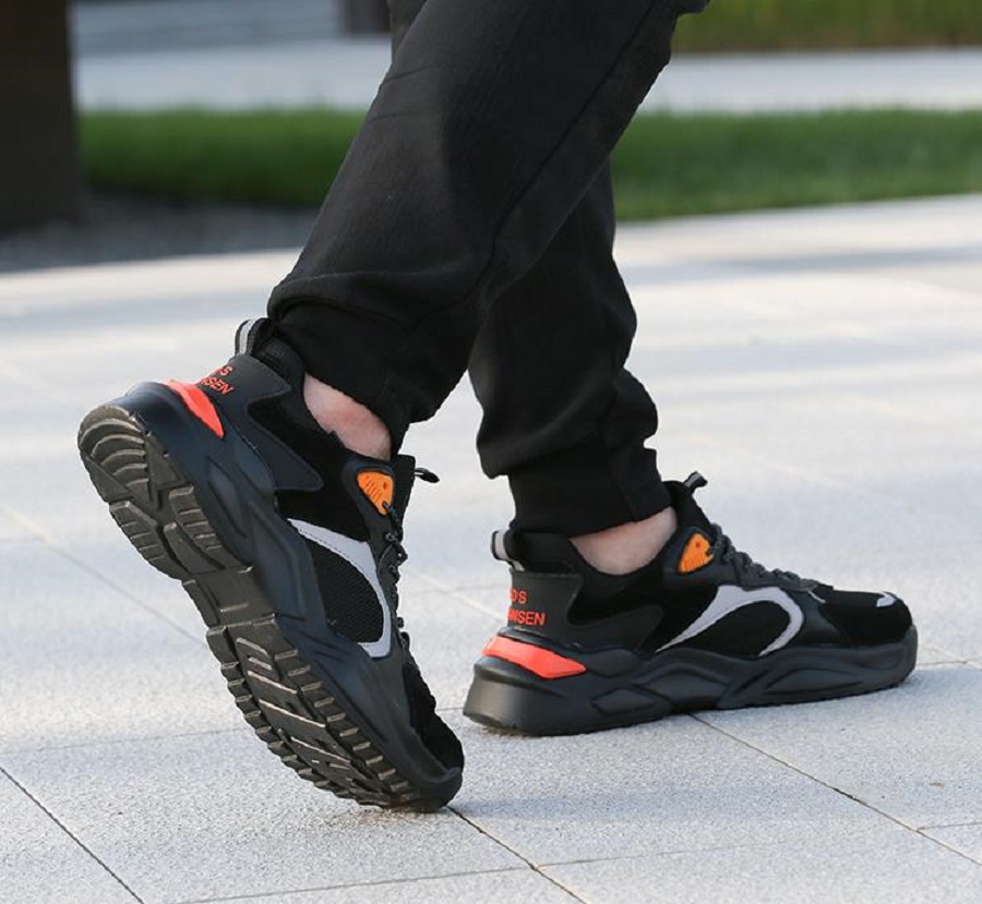 Man Lightweight Work Safety Shoes Man Safety Boots Anti-puncture Steel Toe Work Sneaker Male Anti-Smashing Construction Footwear