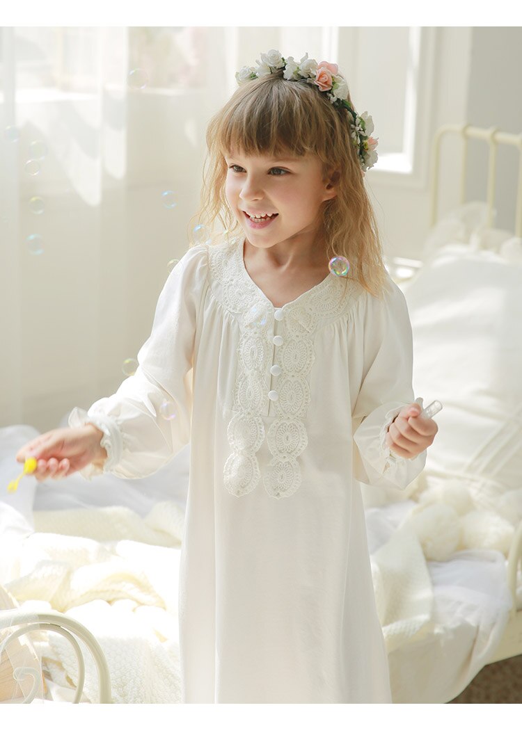 Enfants fille Lolita robe princesse chemises de nuit Vintage brodé col en v chemises de nuit. Enfants Royal chemise de nuit vêtements de nuit de salon: White / M Height 105-115cm