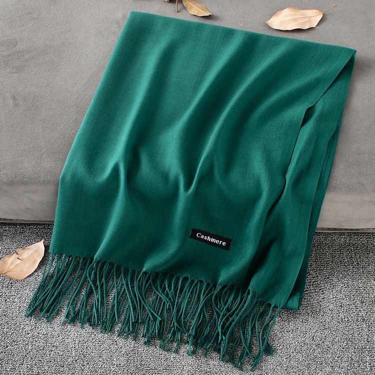 Weiche Kaschmir Schals Frauen Herbst Neue Feste Farbe wickelt Dünne Lange Schal mit Quaste lässig Dame Winter Weibliche Schal: schwärzlich Grün Schal