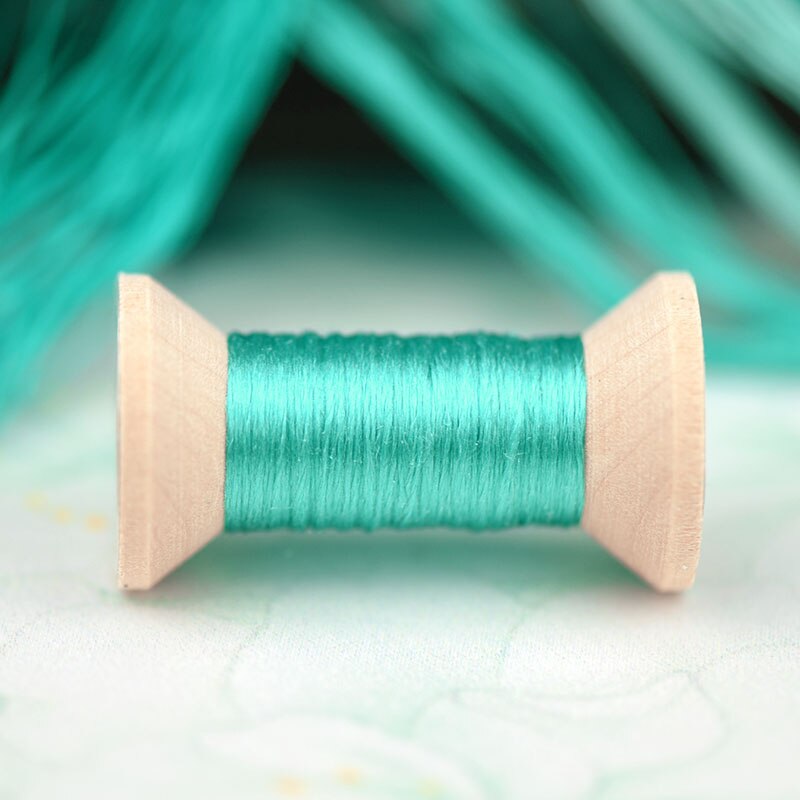 Hand-embroidered embroidery thread / silk thread / wrapped silk silk embroidery thread / spool / viridity: 3