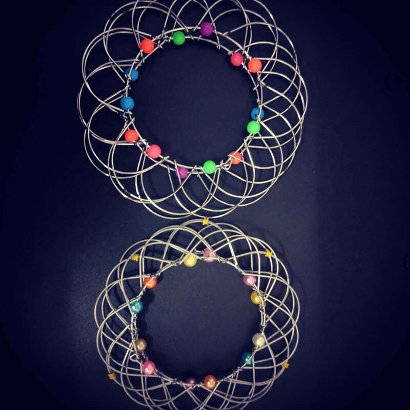 Multiple Changes Iron Hoop Ring Toy Small Iron Wire Circle Toy with Color Beads YH-17