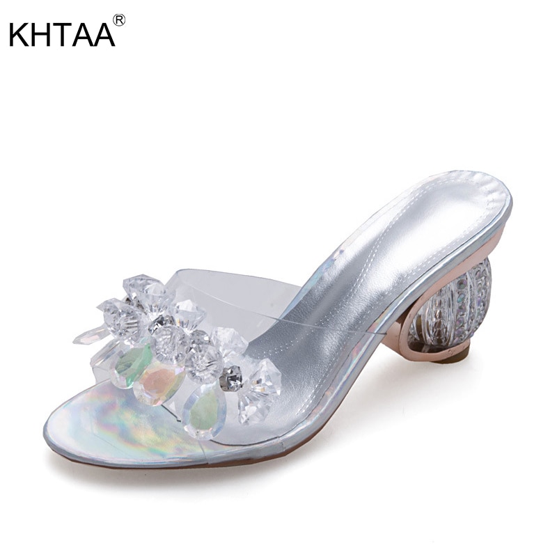 Zapatillas con cristales de verano para mujer, sandalias transparentes plateadas, elegantes, con tacón alto y diamantes de imitación,