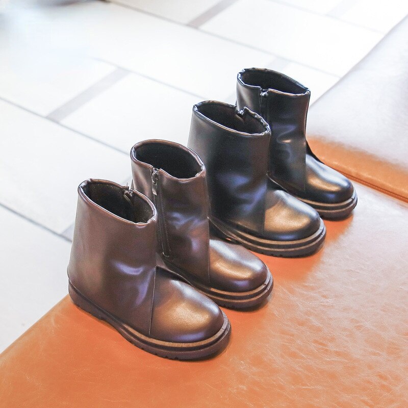 Stivali da bambina in pelle stivaletti per bambini 2022 nuovissimi autunno inverno bambini Martin stivali Vintage stile britannico 27-36 Ins Hot Chic