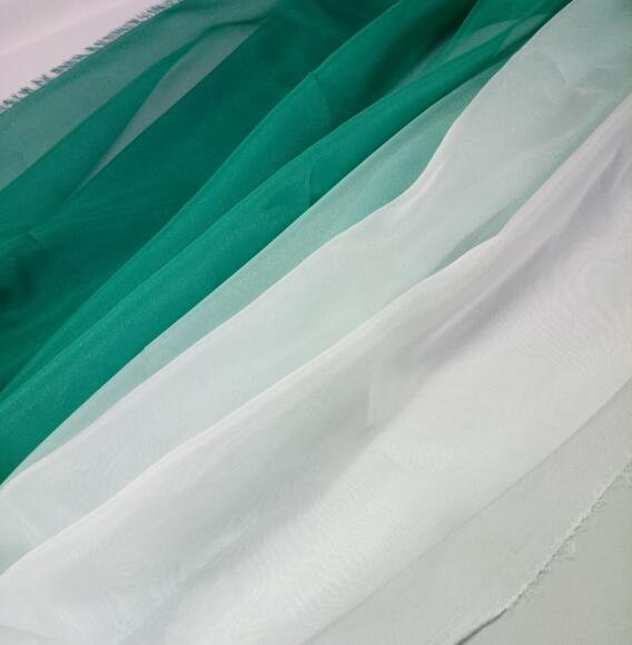 Ombre chiffong tyg tunn mjuk färgad dans klänning andas flytande diy klänning tyg: Grön