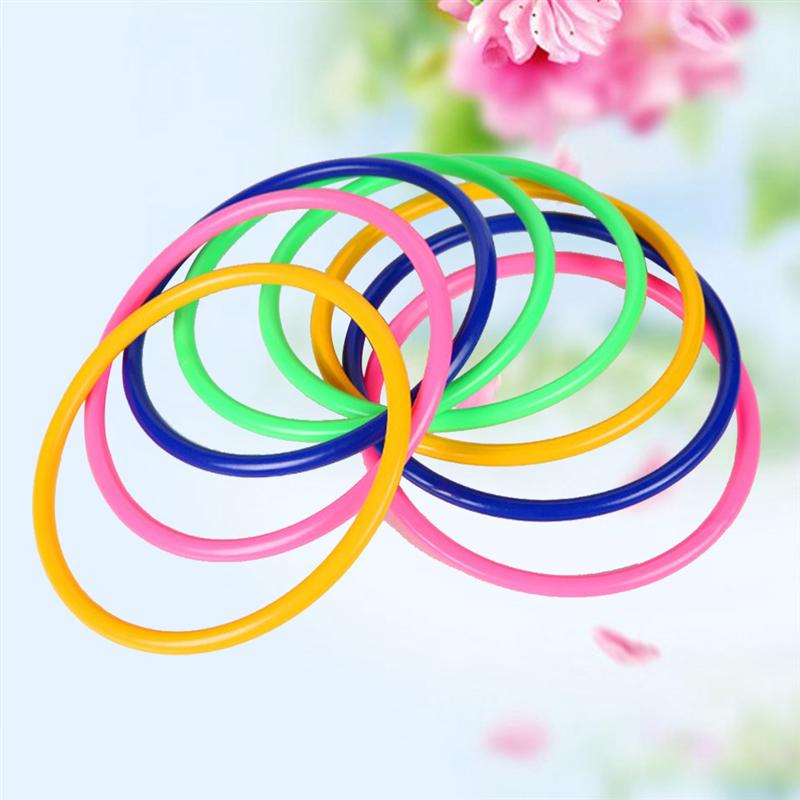 12pcs Plastic Toss Rings Kids Ring Toss Game for Carnival Garden Backyard Outdoor Games (Random Color) 8cm