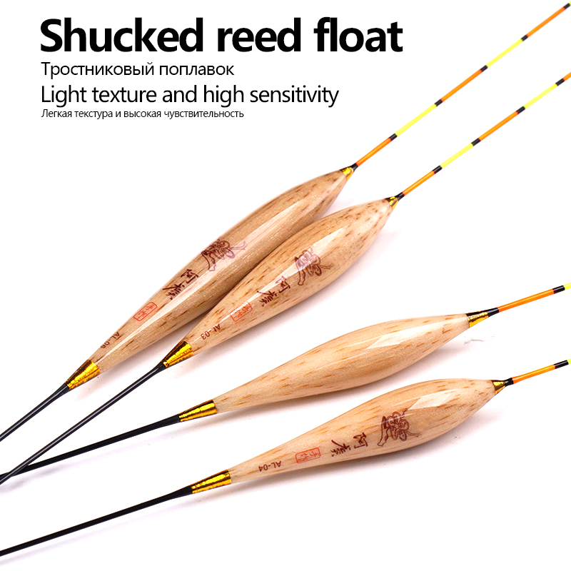 1PC Reed Fishing Float+1 Bag Hook+1 Buoy Holder Deep Water Bobber Fresh Water Buoy Carp Fishing Sensitive Float Tool Accessories