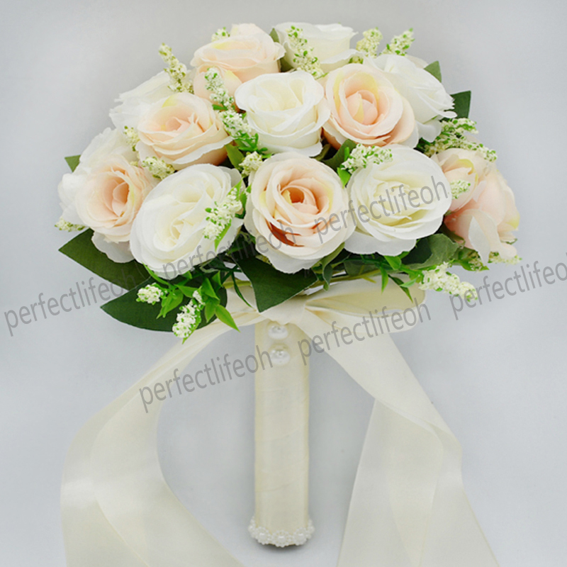 Brautstrauß, blauer brautjungfernstrauß, gastgeschenke, blumenstrauß mit seidenband, rosen, künstlicher brautstrauß, hochzeit  s1