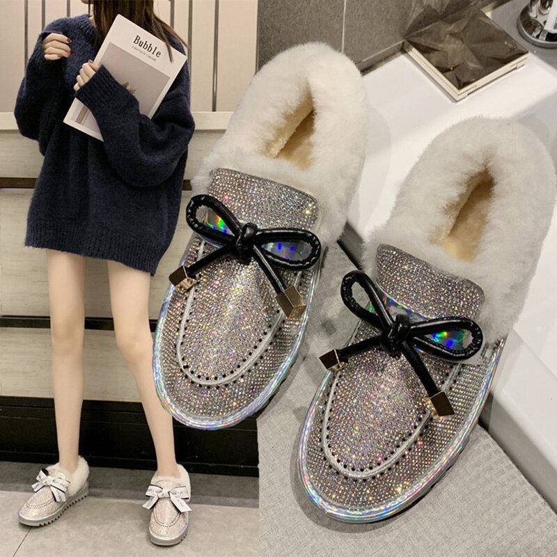 Glänsande kristallpärlor pälslägenheter kvinnor band bowtie plysch vinterskor antisladd strass ull päls mockasin kvinnor bomull loafers