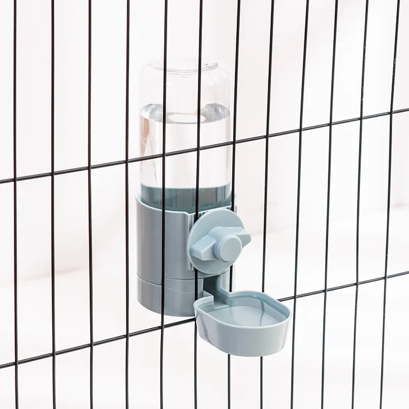 Automatische Tier fütterung Käfig hängen Schüssel Wasser flasche Lebensmittel behälter Spender für Welpen Katzen Kaninchen Vögel Haustier Fütterung produkt: green
