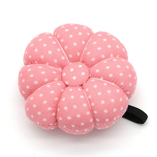 Pumpkin Shape Sewing Pin Cushion Holder Cotton Fabric Button Wrist Strap For Cross Stitch Sewing Safety Pin Cushion Accessories: Pink