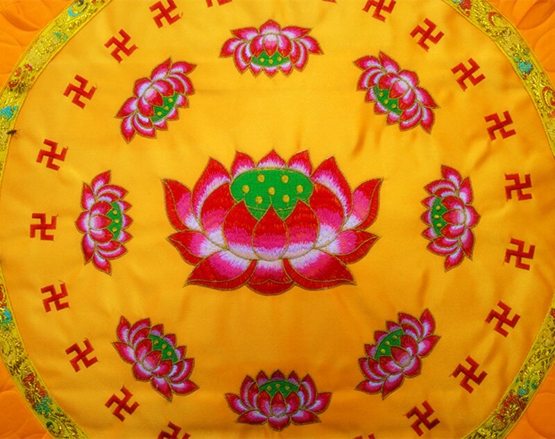 Buddhist Supplies Futon Kuhon Lotus Meditation Mat Handmade Embroidery Lotus Worship Buddha Mat Yoga Mat Temple Decoration