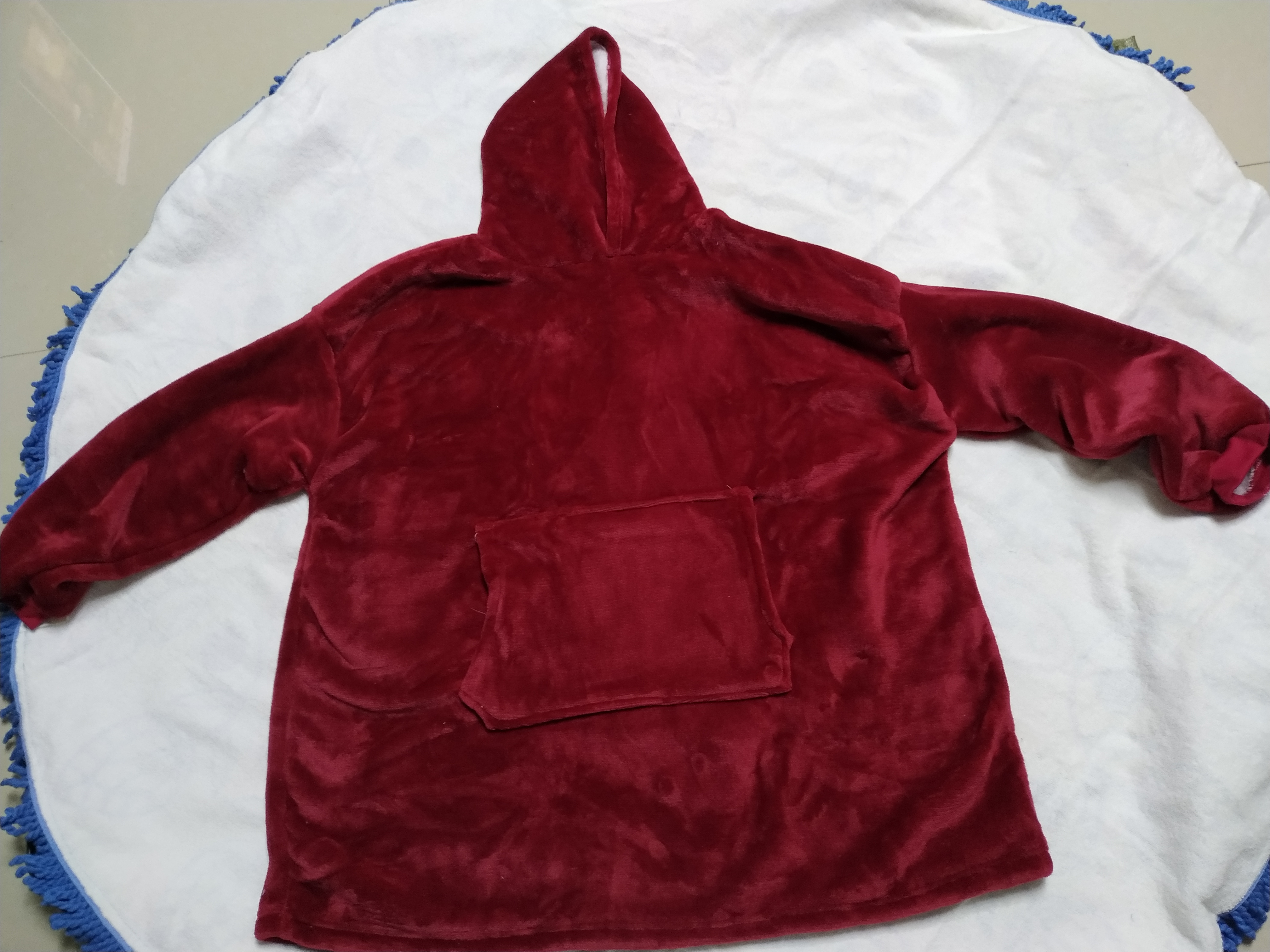 TV paresseux en plein air à capuche couverture sweat à capuche manteaux chauds peignoir portable laine pull couverture pour hommes et femmes