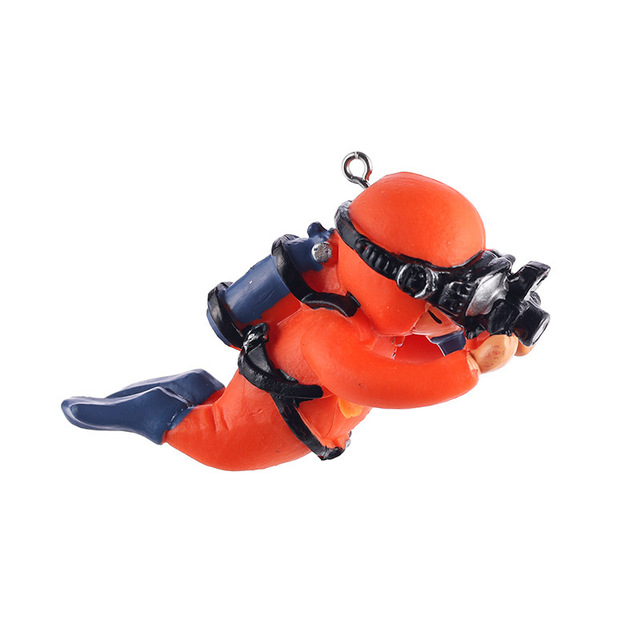 Fish tank Decoration Floating Ornaments Small Figurines Complete Set Diver Blue Guy Underwater Scenery Bottom Figurines: WHITE