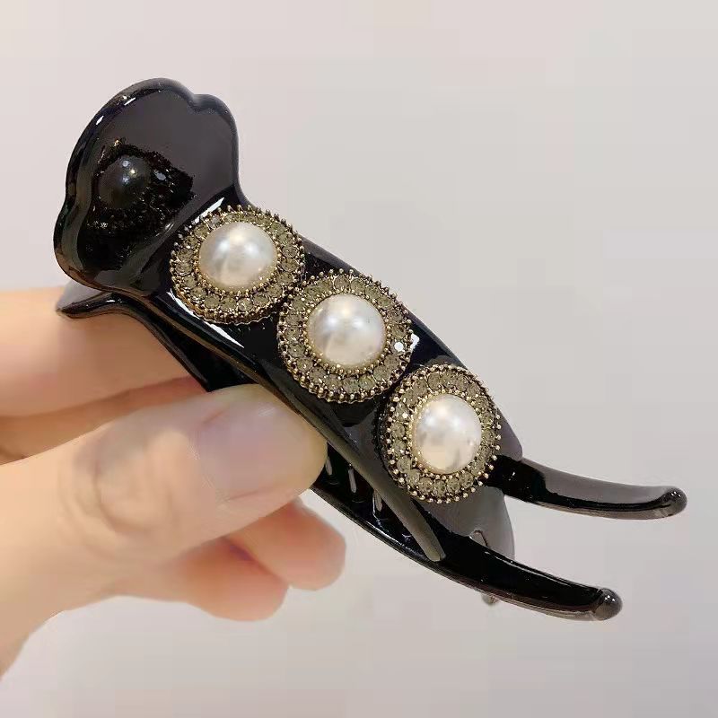 Ball Head Grab Clip Female Summer Net Red French Temperament Imitation Ceramic Flower Lazy Hair Clip Back head hair clip: Lavender
