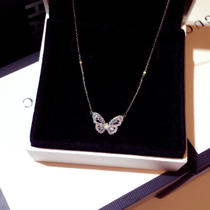 small fresh butterfly pendant white zircon necklace for Lady butterfly white zircon necklace Bowknot jewelry