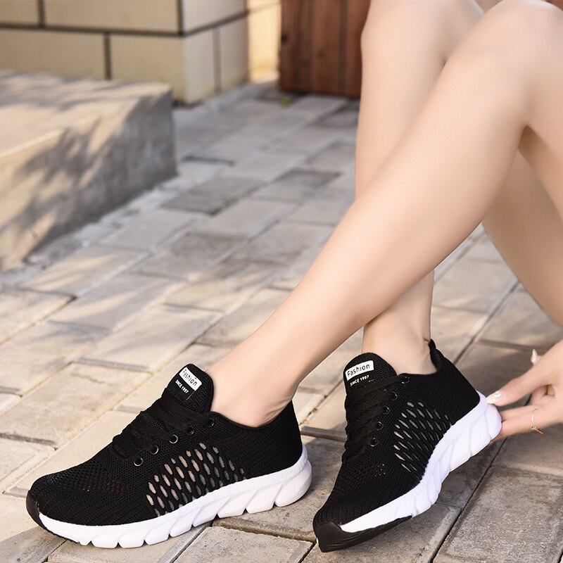 Vrouwelijke tennisschoenen met platform voor dames, stijlvolle tennisschoenen, witte tennisschoenen voor dames, outdoor sportschoenen voor dames