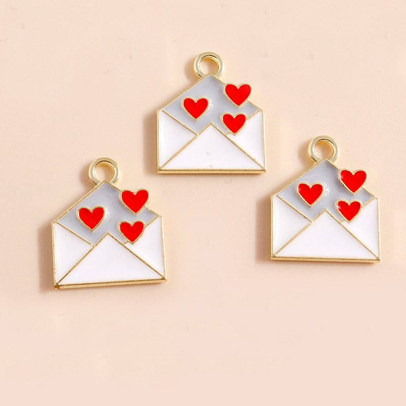 10 Uds. De dijes de corazón esmaltados de 4 colores para accesorios de joyería, abalorios de amor con letras DIY, collares hechos a mano, colgantes, fabricación de pendientes: Morado