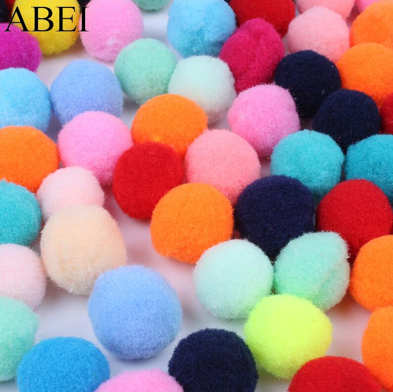 100 stks/partij Mix Kleuren Pompom DIY Handgemaakte Craft Furball Zachte Pluizige Pom pom ballen voor Wedding party Scrapbooking Woondecoratie: 20mm