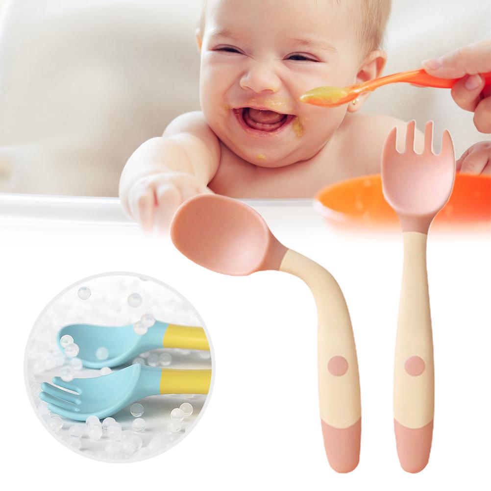 Set di forchette per cucchiaio per utensili per bambini cucchiaio per allenamento per bambini cucchiaio in Silicone morbido pieghevole set di stoviglie per allenamento per bambini: Colore rosa