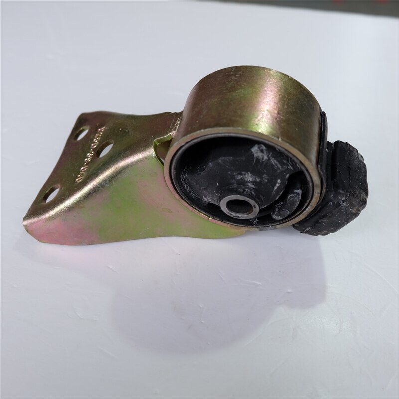 Engine Mounting Bracket for 323 family protege MT Gearbox bracket ZM1.6: rear 1.6