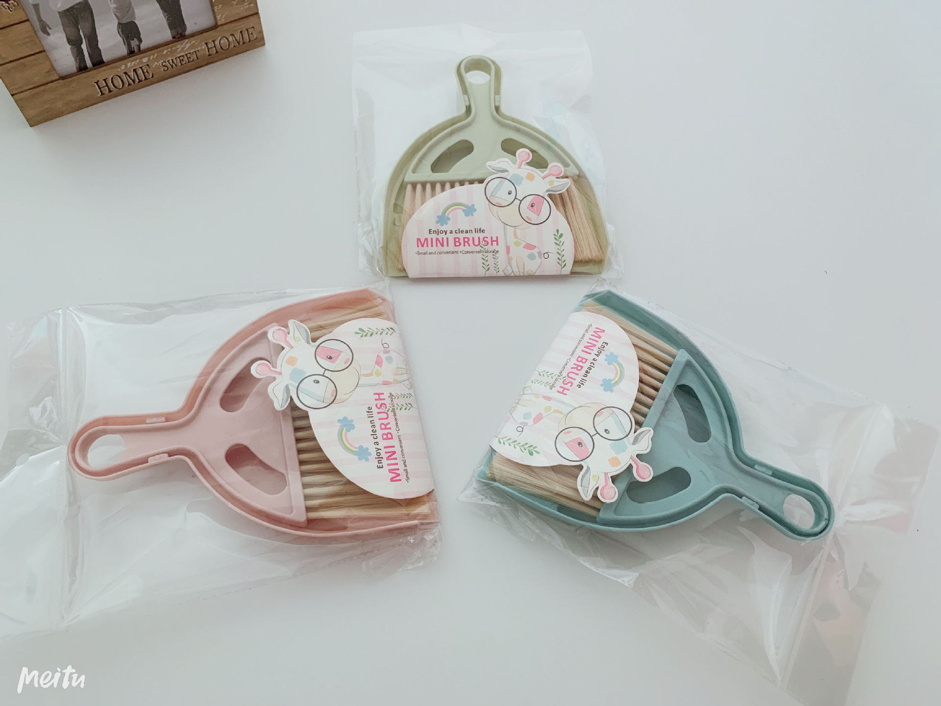 Mini Cleaning Set Bedroom Kitchen Desktop Cleaning Brush Multi-Function Broom Dustpan Set