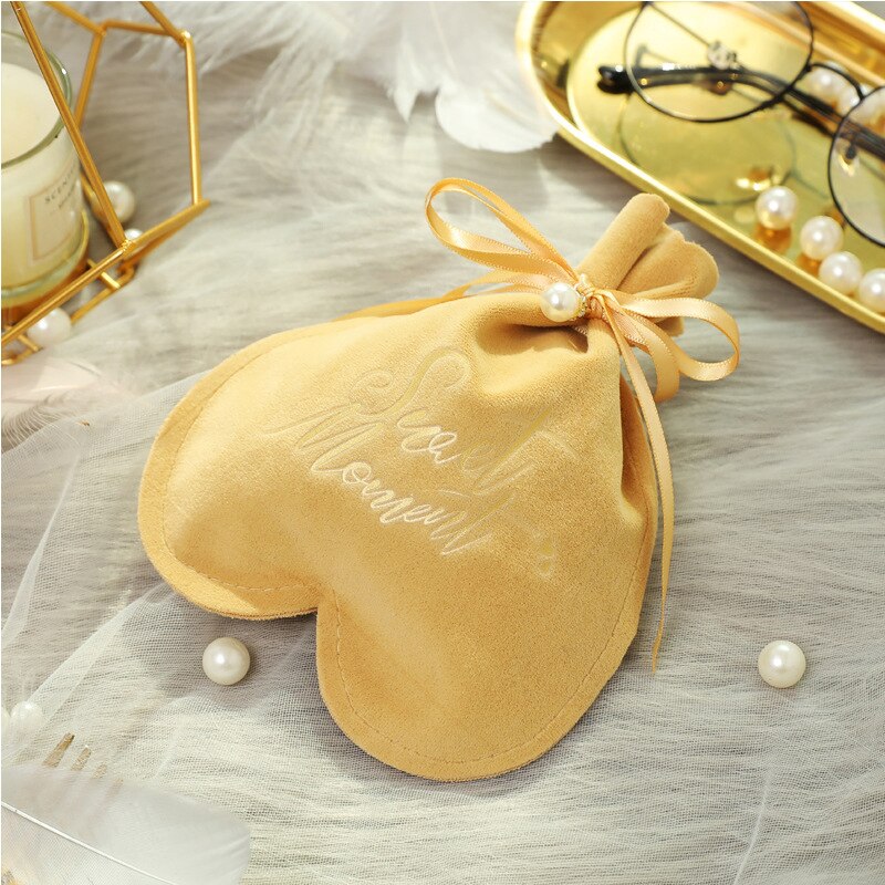 Liefdeshart snoepzakjes fluwelen zakje chocolade babyshower bruiloft bedankjes zakje verjaardagsfeest benodigdheden: 10 stuks - goud