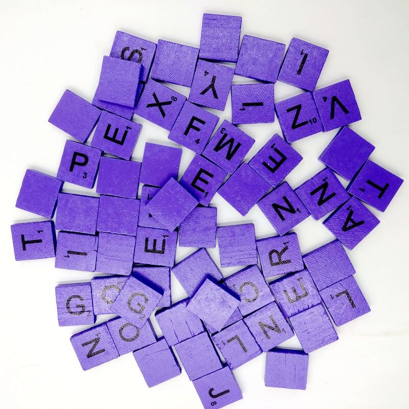 100 Scrabble de madera azulejos negro números y letras para manualidades alfabetos de madera rompecabezas educativos aprendizaje juguete puzle para niños
