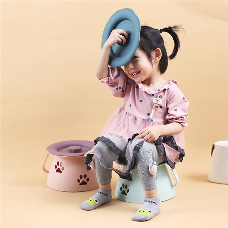 Urinario de plástico grueso para niños, cama doméstica, urinario, olla, asiento de inodoro, botella orinal portátil para adultos, Spittoon con tapa