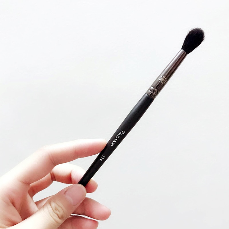 Eye Blending Makeup Brush #224 Soft Goat Hair Tapered Eyeshadow Blender Brush Nose Shading Cosmetic Brush