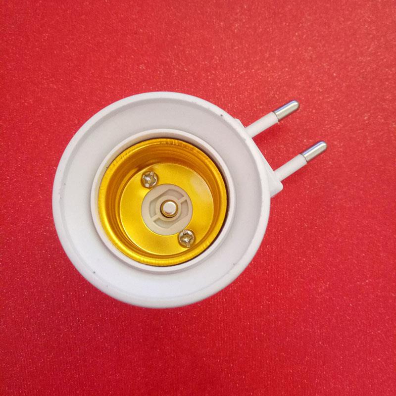 Practical White E27 LED Light Socket To EU Plug Holder Adapter Converter ON/OFF For Bulb Lamp