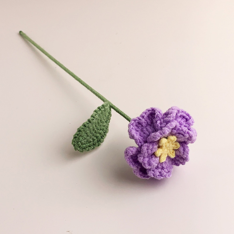 Ramo de Flores de ganchillo , Flores tejidas a mano, Flores Tejidas A Crochet, decoración del hogar para boda, flor Artificial: violet