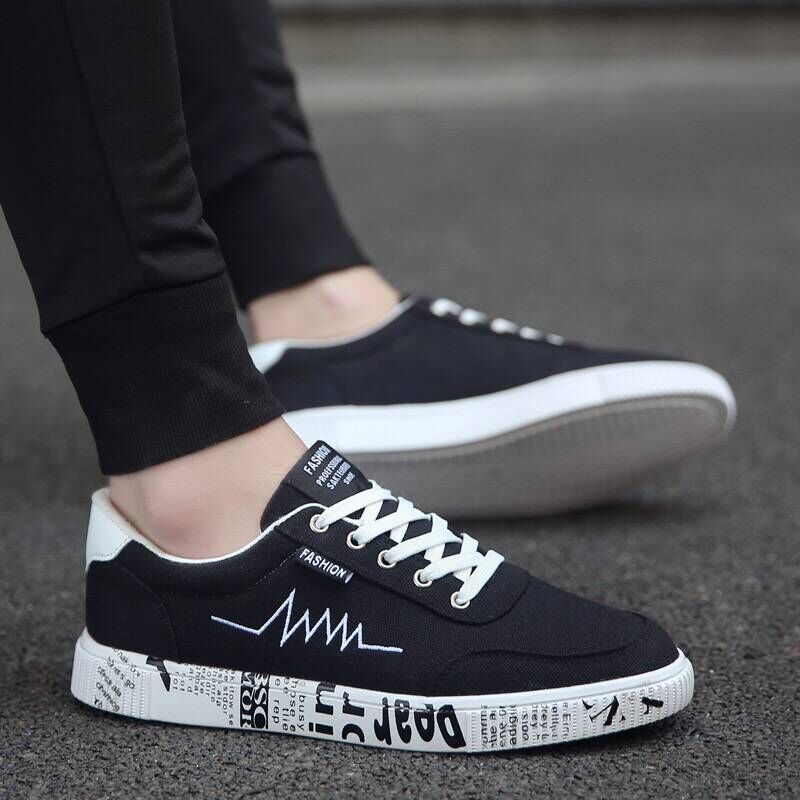 Vår sommar canvas skor herr sneakers herr låg topp svarta skor herr fritidsskor manligt märke herr skor sneaker: 03 / 41