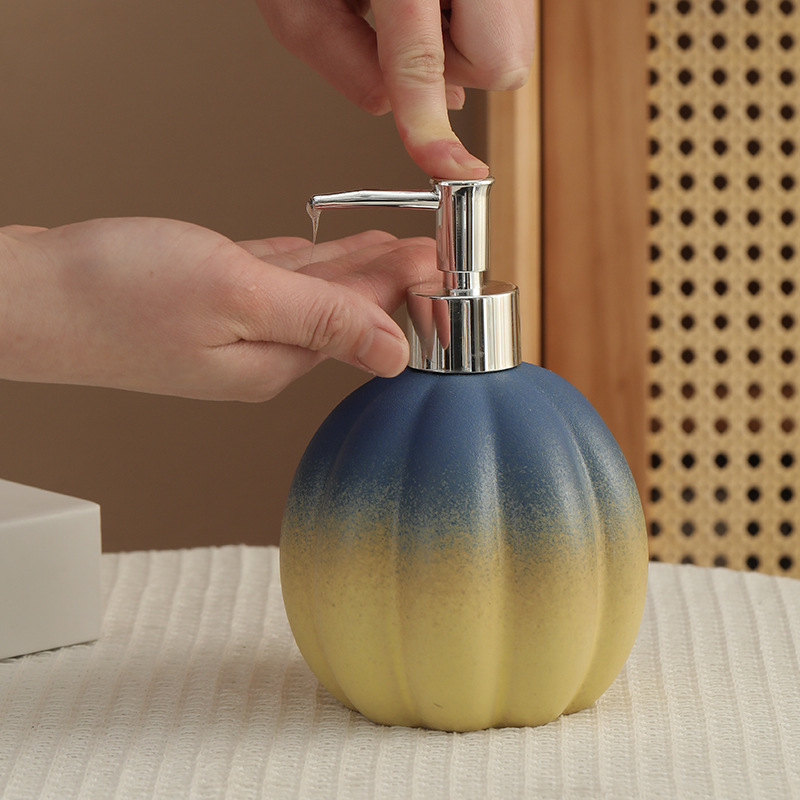 zeepdispenser Pompoen keramische fles voor handdesinfecterend middel, shampoo en douchegel, druk- en doseerfles, decoratie, dispenser