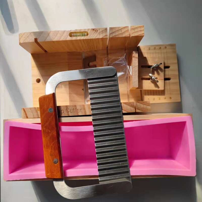 3pcs/set DIY Soap Kits Soaps Making Tool include Wood Cutting Box+1200ml Silicone Mold+Straight Blade Manual Soap Supplies: Set A-2