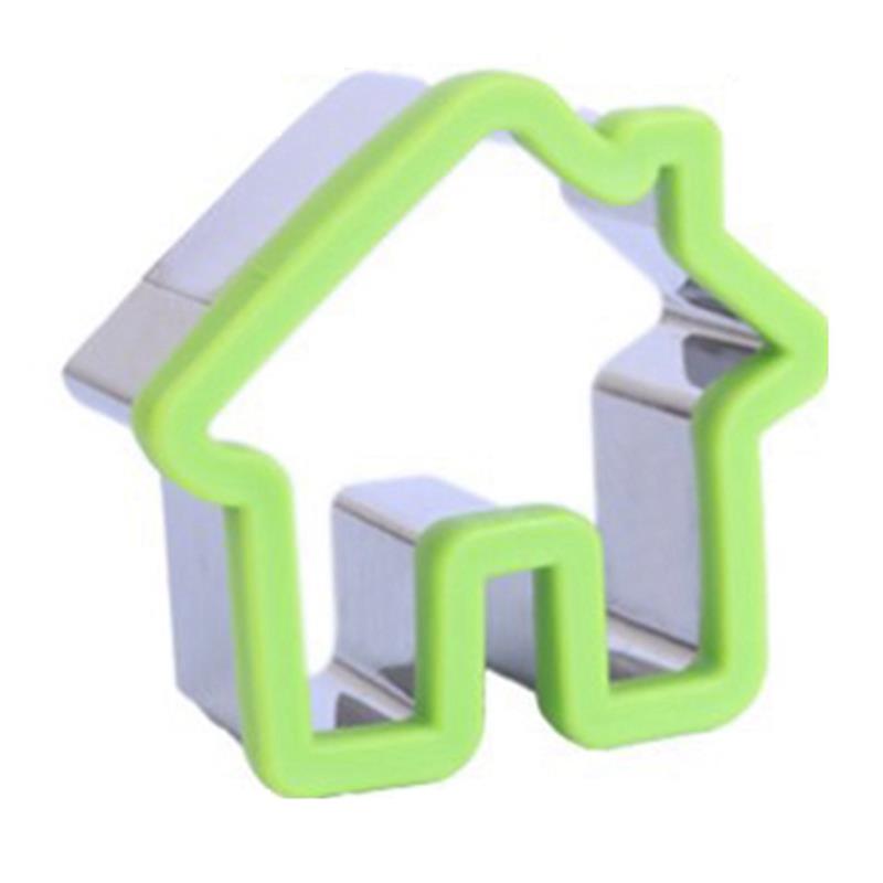 1PCS Random color Stainless Steel Sandwich Cutter Moulds Safe Cartoon Cookie Cutter Fruit Cutter Shape DIY Baking Kitchen Tools: House Random color