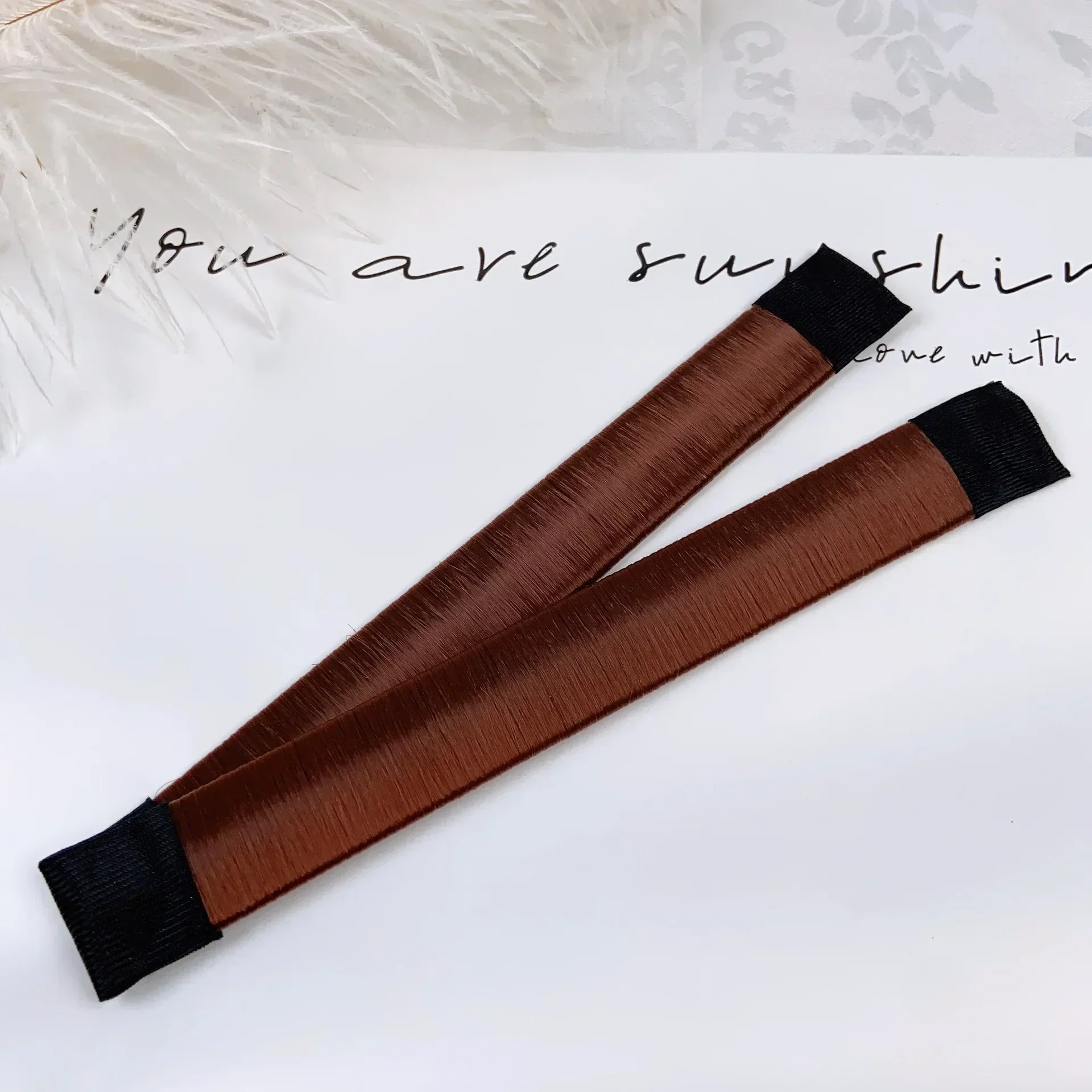 Magic Bun Maker-herramientas de bricolaje, banda para la cabeza de capullo de Donut sintético, banda para el cabello con bola giratoria, accesorios para el cabello para mujeres y niñas, plato francés dulce hecho: Caqui oscuro
