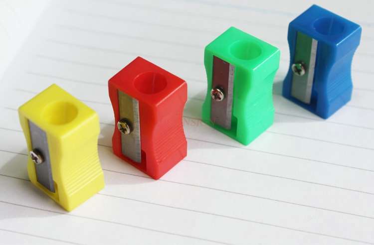 30pcs Small Pencil Sharpener Student Pencil Sharpener Simple Portable Fine Art Sharpener Child Pencil Sharpener