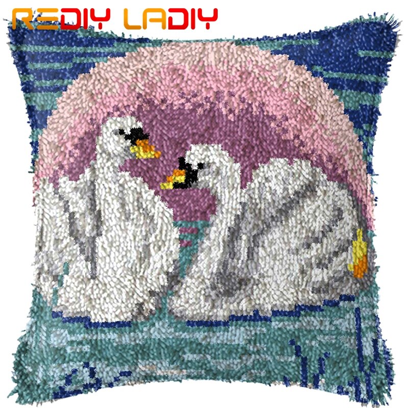 Latch Hook Kit Make Your Own Cushion Ladybug Daisy Acrylic Yarn Crochet Pillow Case Set Printed Canvas Latch Hook Cushion Cover: BZ590