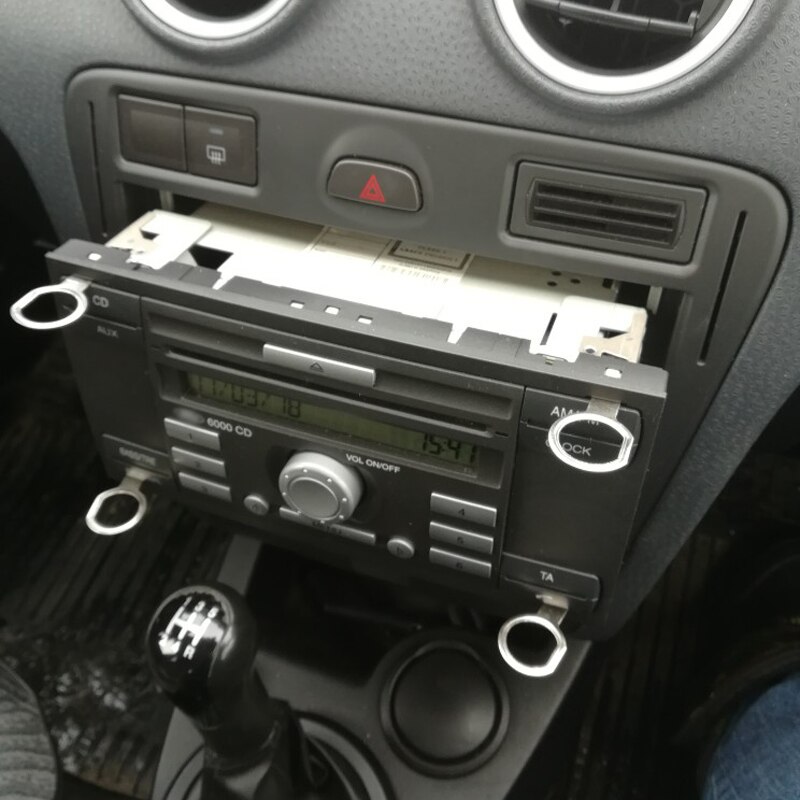 Voiture 6000Cd sans fil Bluetooth Module adaptateur de musique Aux o câble pour Ford Focus Mondeo