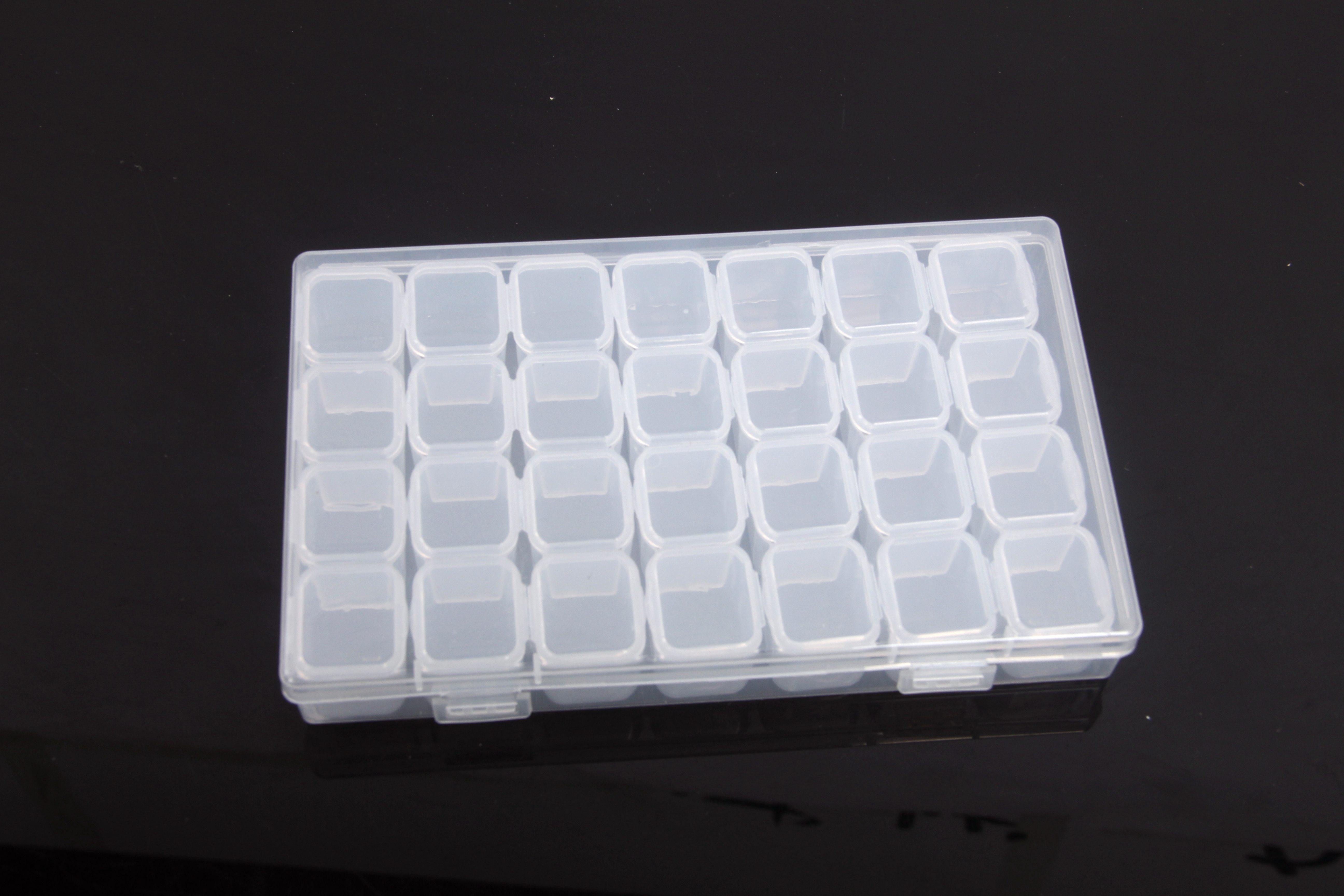 Caja de almacenamiento de perlas de plástico, organizador de cuentas, accesorios de pintura, bordado de diamantes, 28/56 ranuras: Verde militar