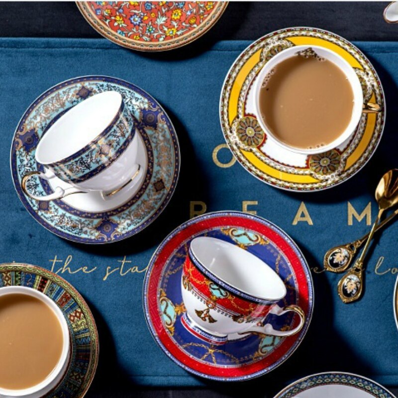 Tasses à café en os Royal en porcelaine, ensemble de tasses et cuillères créatives en céramique, de luxe européen, décor de cuisine