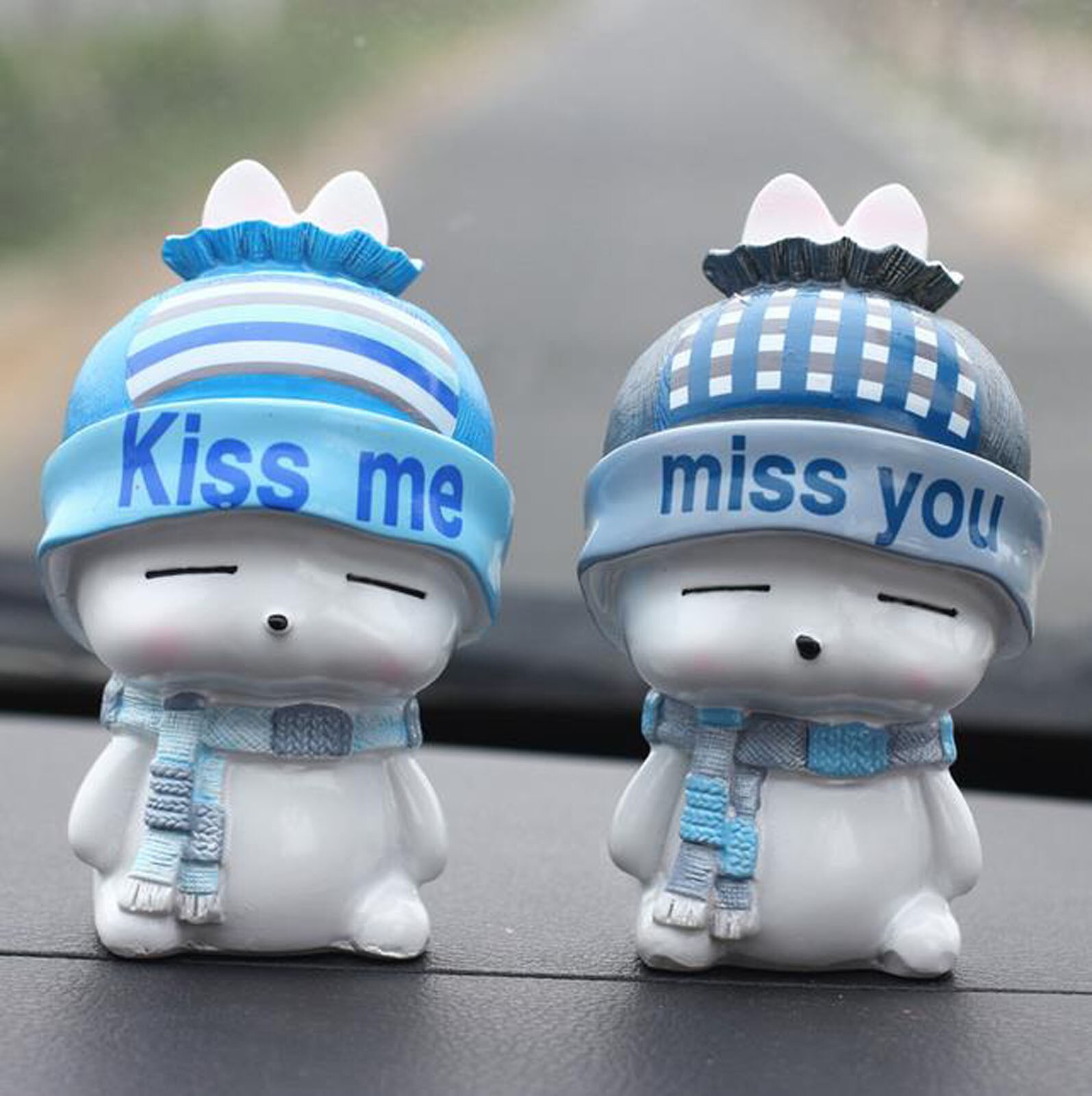 4 # Wishing Paar Beeldjes Leuke Auto Pop Ornamenten Auto-interieur Decoraties Beeldjes Miniaturen Beste Voor Uw Liefhebbers: D