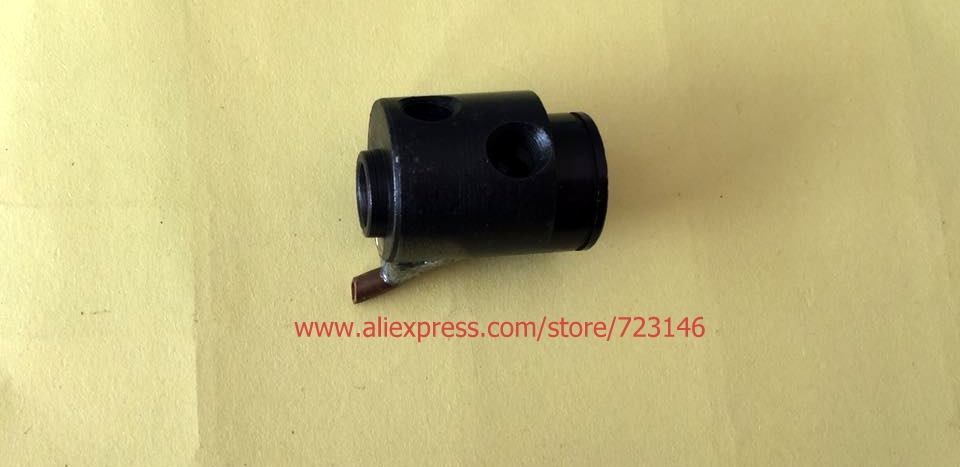 Industrial Sewing Machine for Juki spare part for a juki buttonhole machine LH790137-29652 13729652 HOOK SLEEVE CONNEC