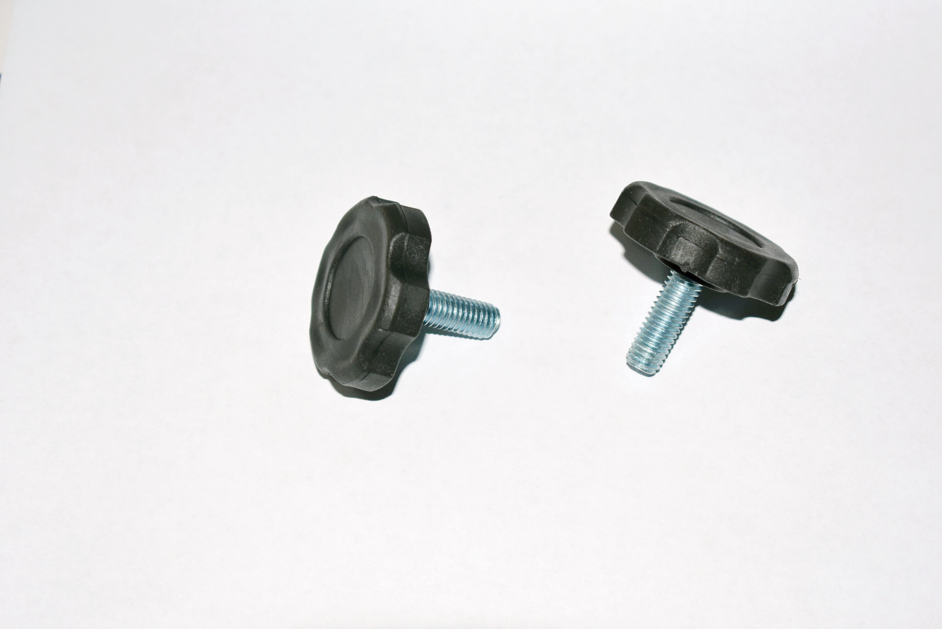 1pair Motorcycle Bike Stands Wheel support frame Stand Swingarm Lift tripod hooks HOOK FORK screw mount locker