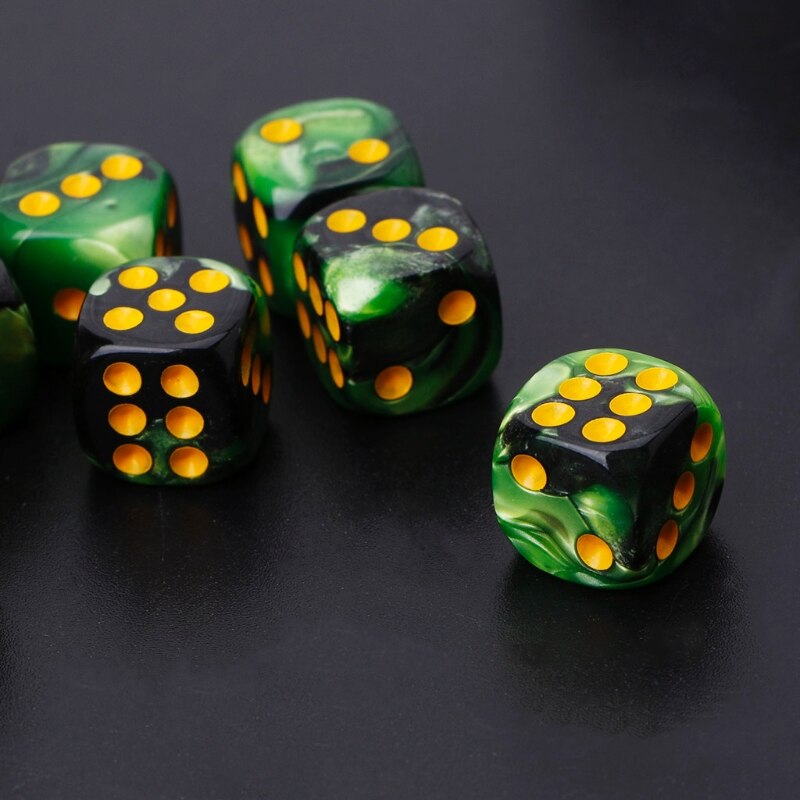 10pcs Six Sided 12mm Transparent Cube Round Corner Portable Table Playing Games